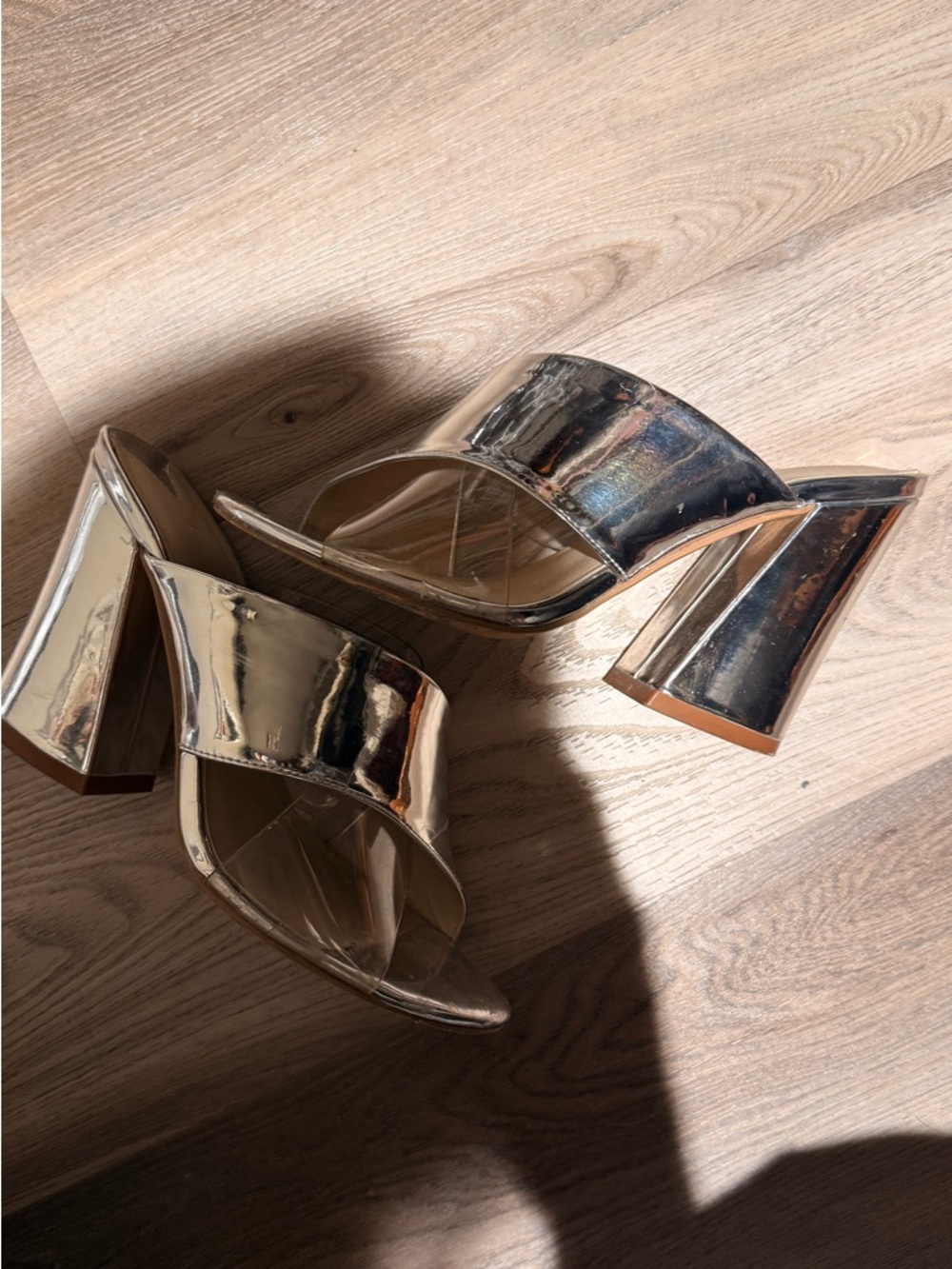 Metallic silver Women’s Block Heel Mules - Picture 2 of 9